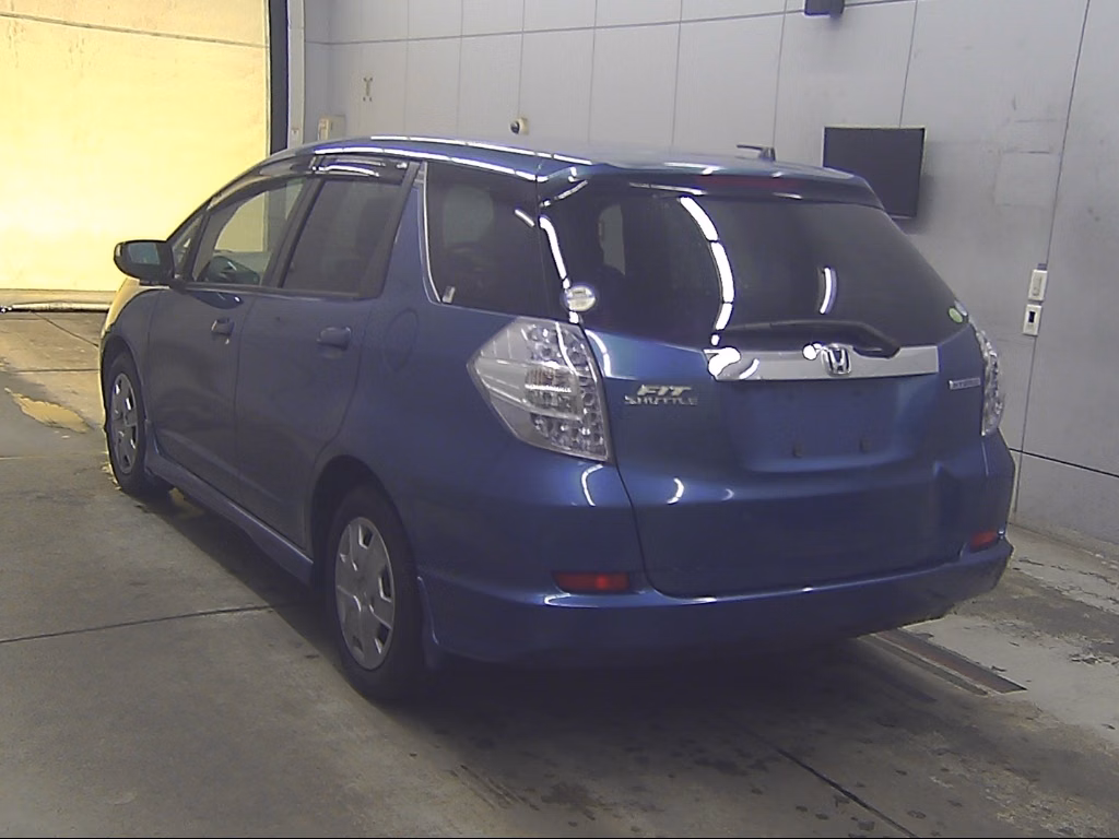 HONDA FIT SHUTTLE