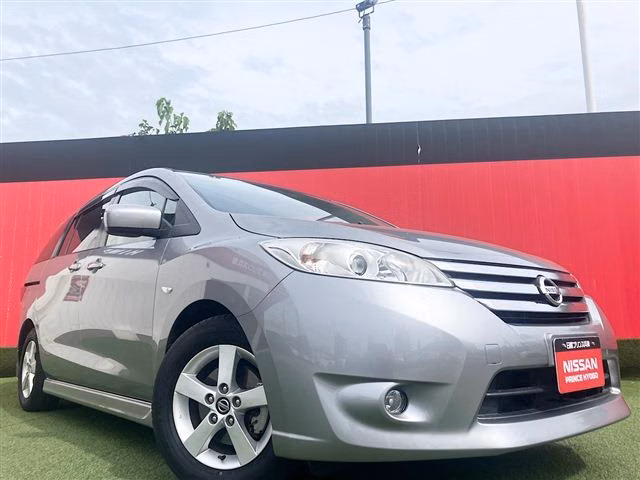 NISSAN LAFESTA