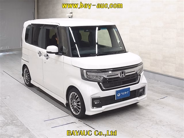 HONDA N-BOX