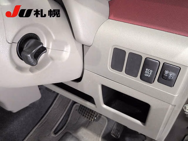 TOYOTA PIXIS SPACE