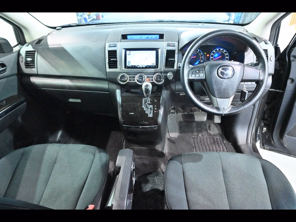 MAZDA MPV
