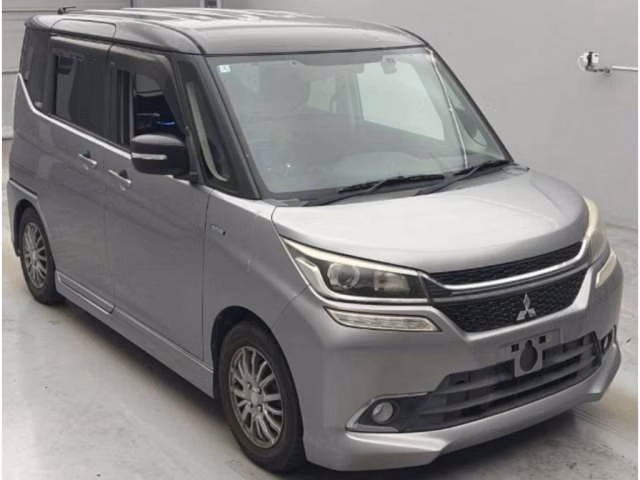 MITSUBISHI DELICA D:2