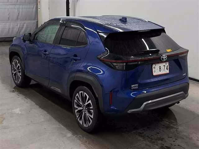 TOYOTA YARIS CROSS
