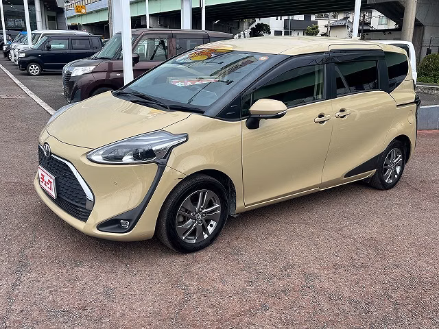 TOYOTA SIENTA