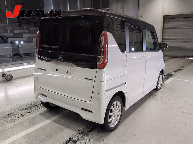 MITSUBISHI EK SPACE