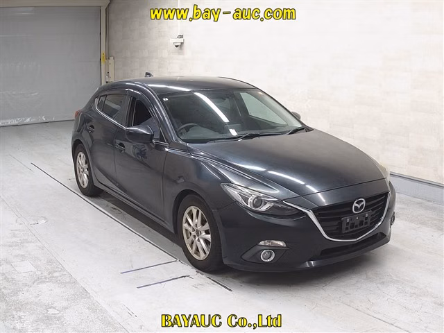 MAZDA AXELA