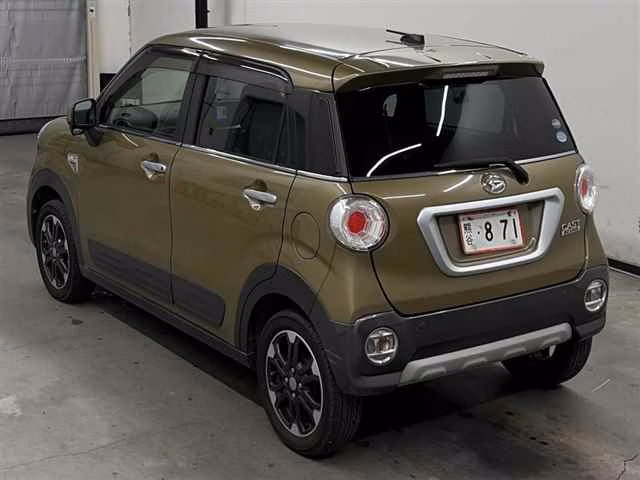 DAIHATSU CAST
