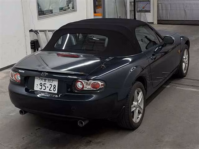 MAZDA ROADSTER