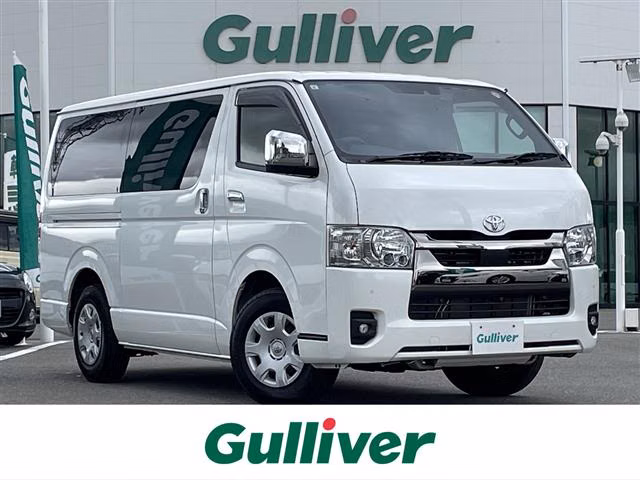 Toyota Regius Ace