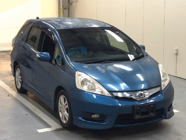 HONDA FIT SHUTTLE