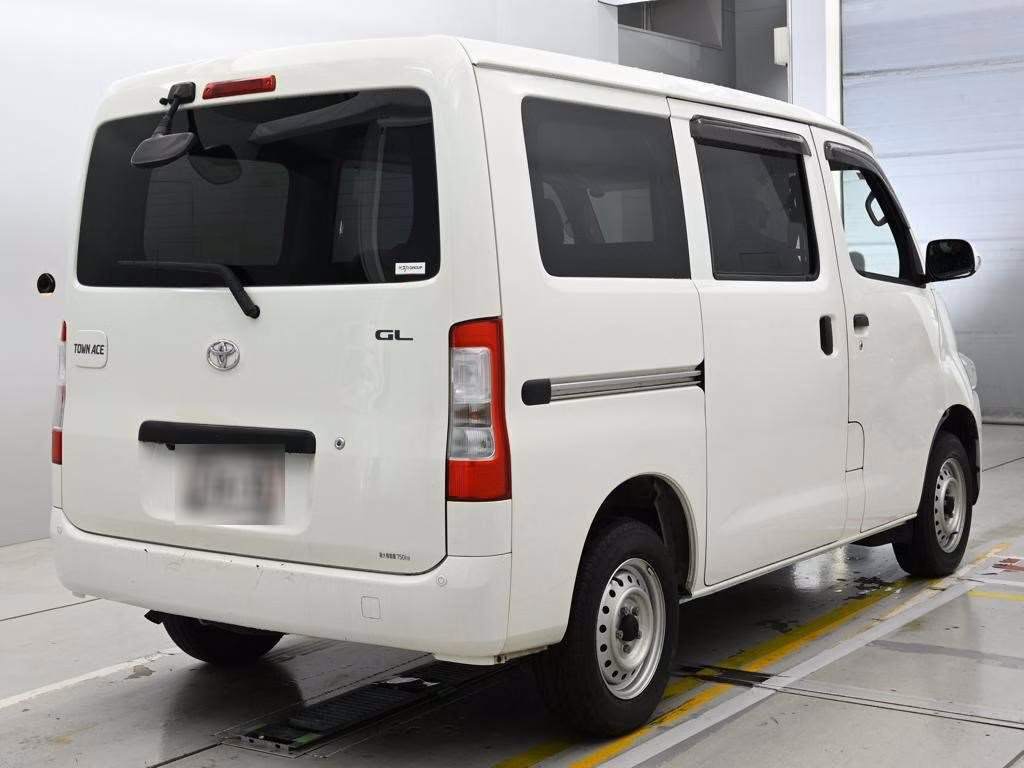 TOYOTA TOWN ACE
