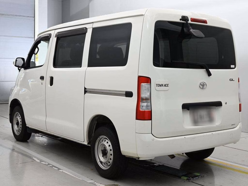 TOYOTA TOWN ACE
