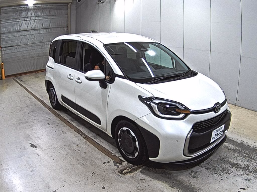 TOYOTA SIENTA