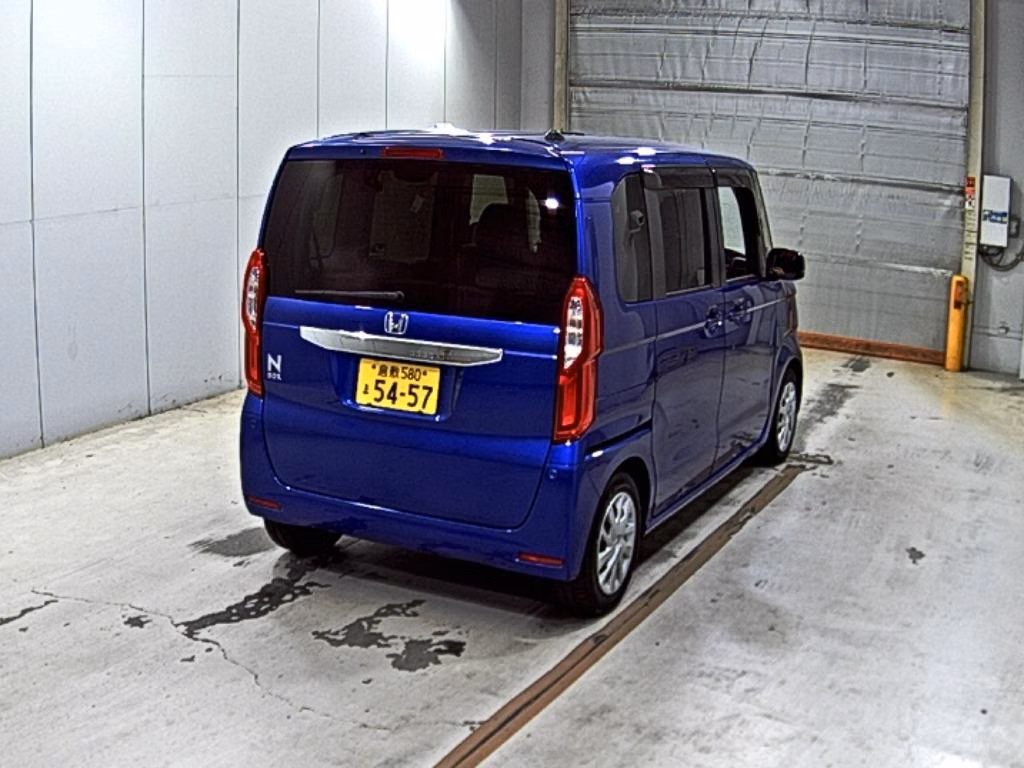 HONDA N-BOX