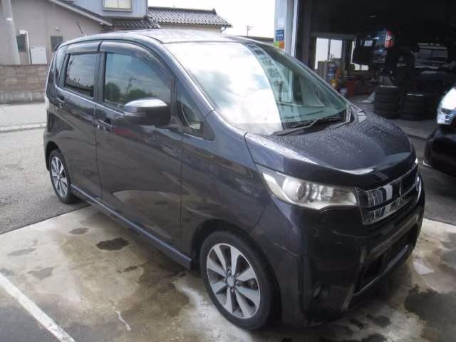 MITSUBISHI EK CUSTOM