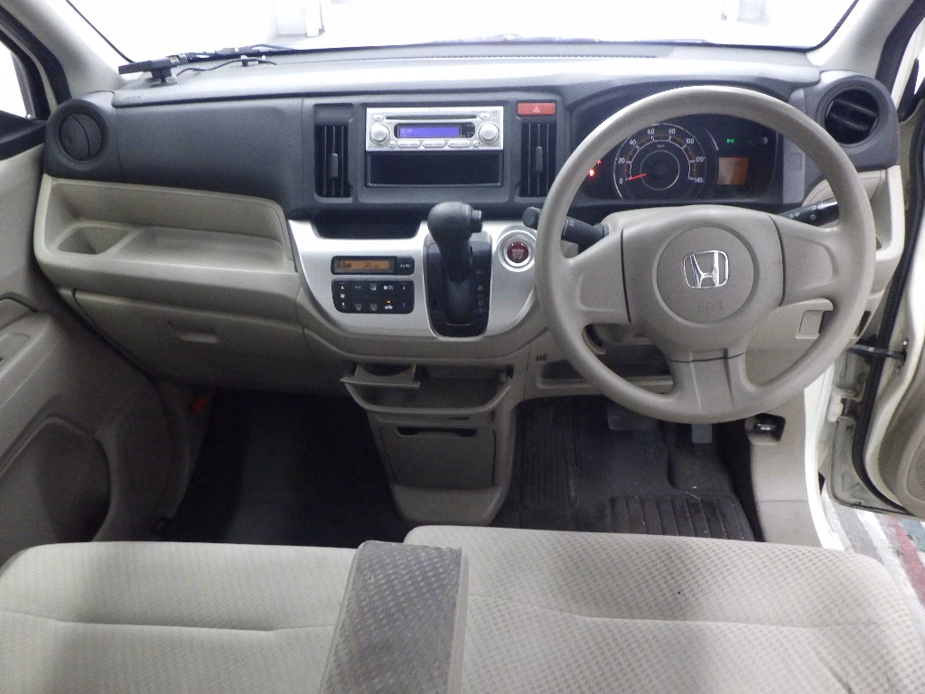 HONDA N-WGN