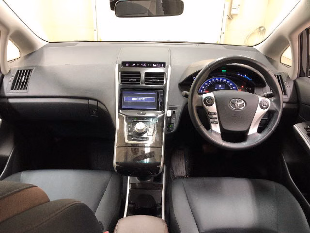 TOYOTA SAI