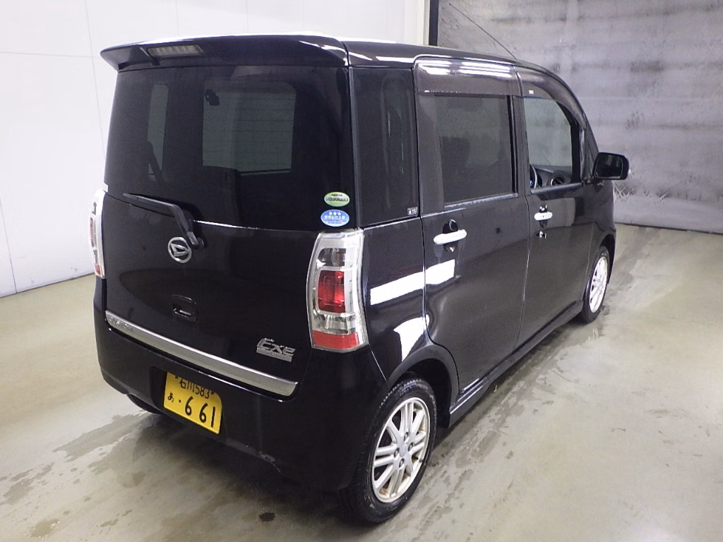 DAIHATSU TANTO EXE