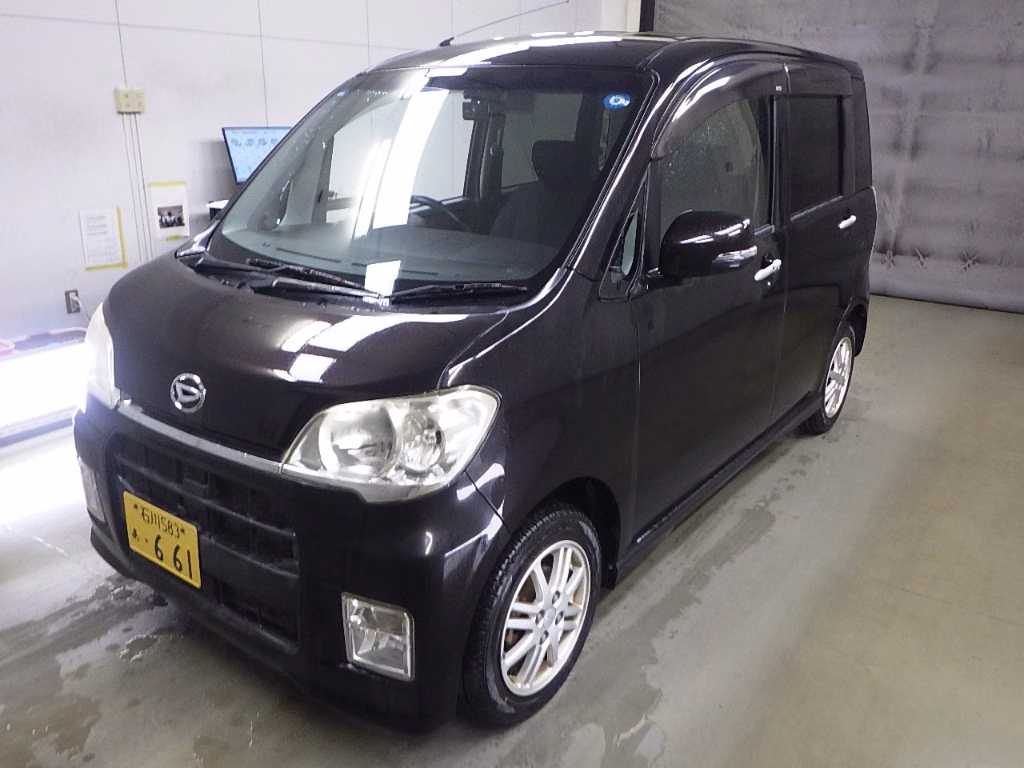 DAIHATSU TANTO EXE