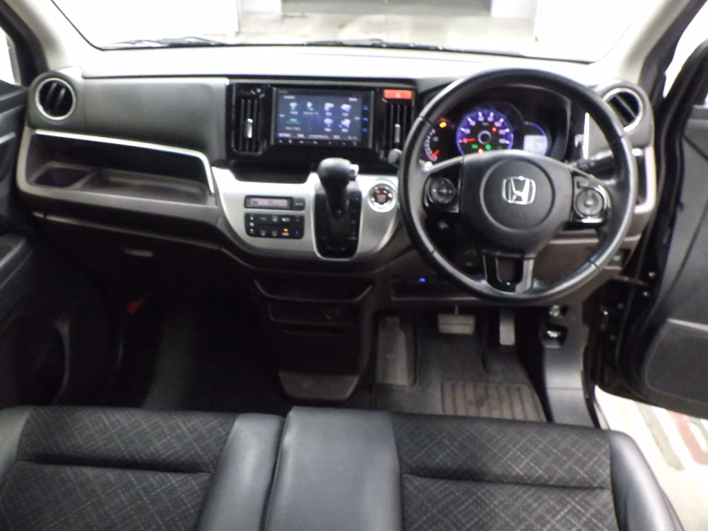 HONDA N-WGN