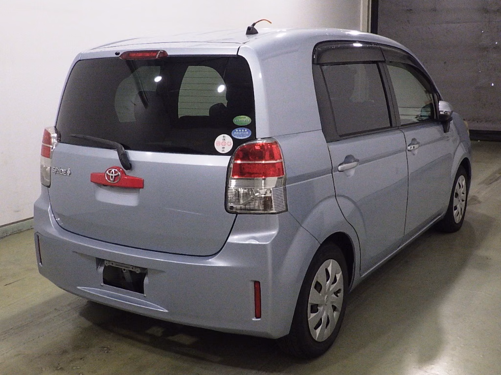 TOYOTA SPADE