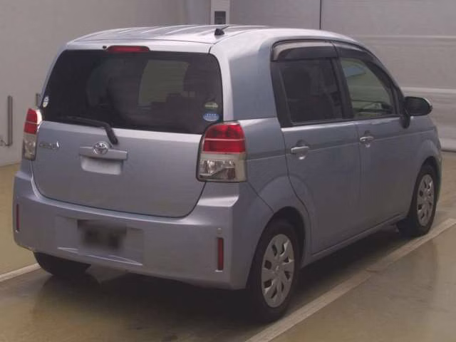 TOYOTA SPADE