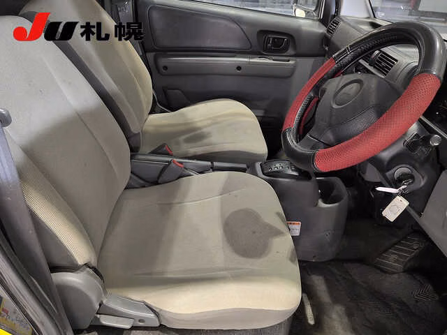 MITSUBISHI TOWN BOX