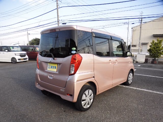 MITSUBISHI EK SPACE
