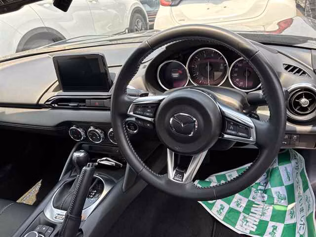 MAZDA MX-5