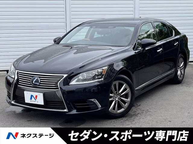 Lexus LS600h