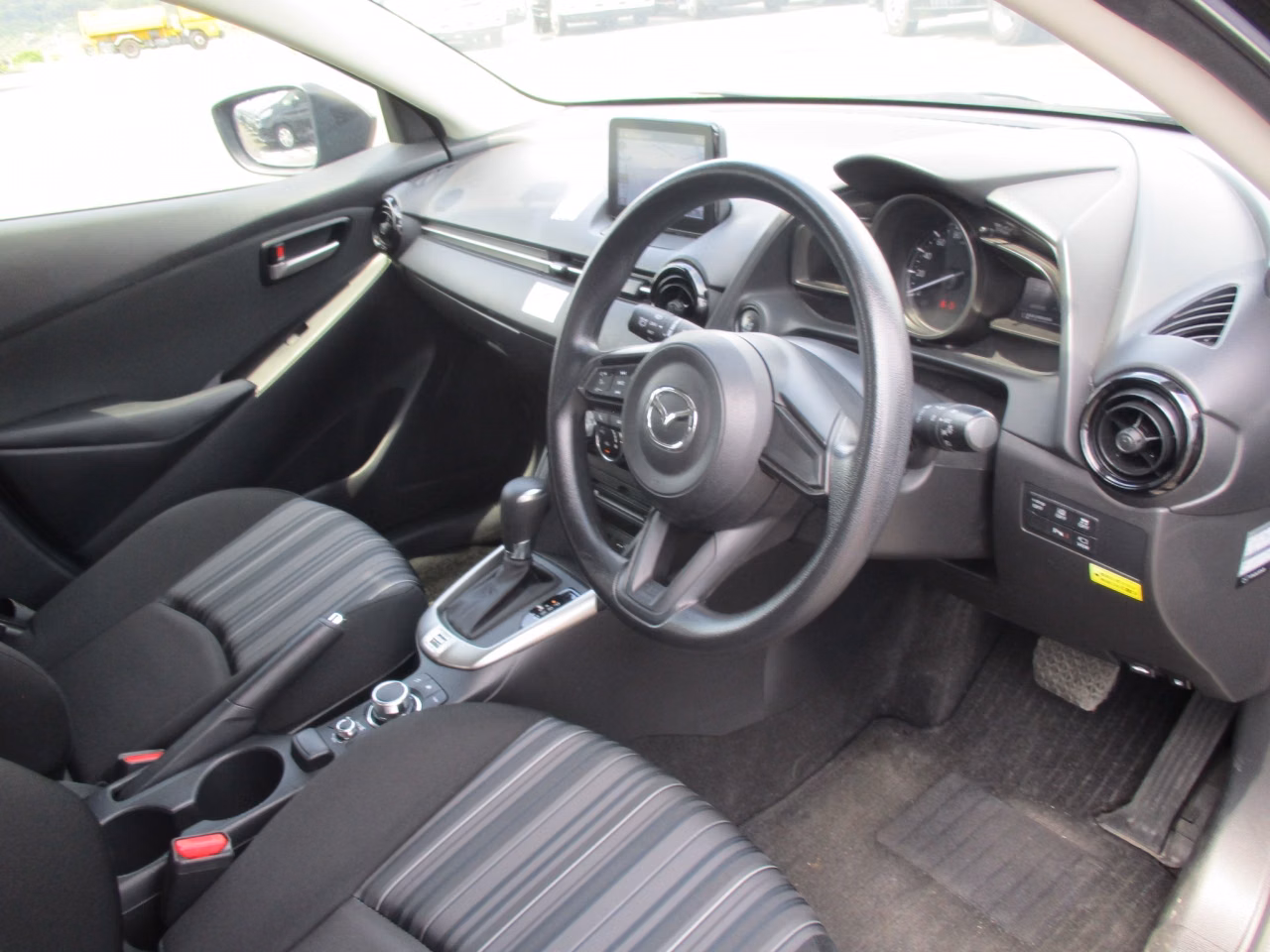 MAZDA MAZDA2