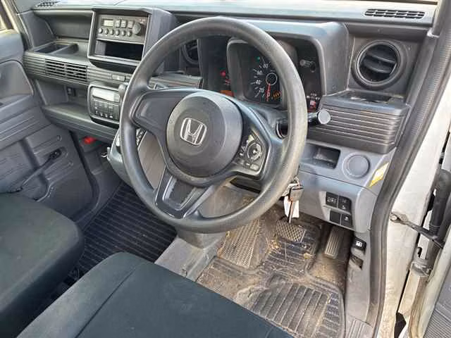 HONDA N-VAN
