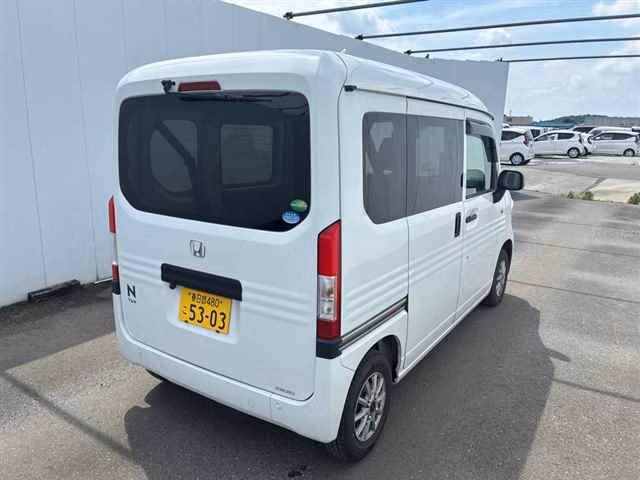 HONDA N-VAN