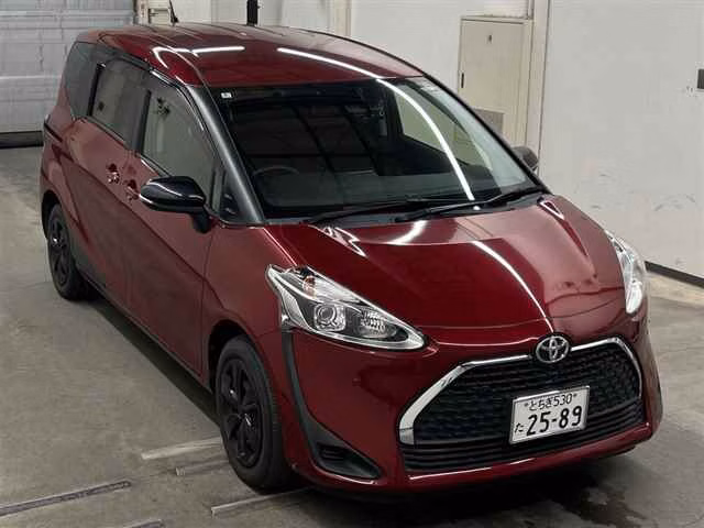 toyota Sienta