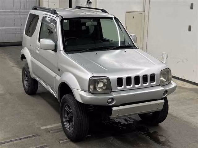SUZUKI JIMNY SIERRA