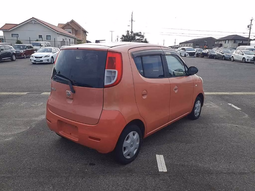 NISSAN MOCO