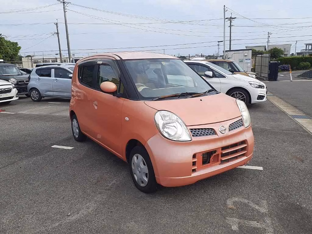 NISSAN MOCO