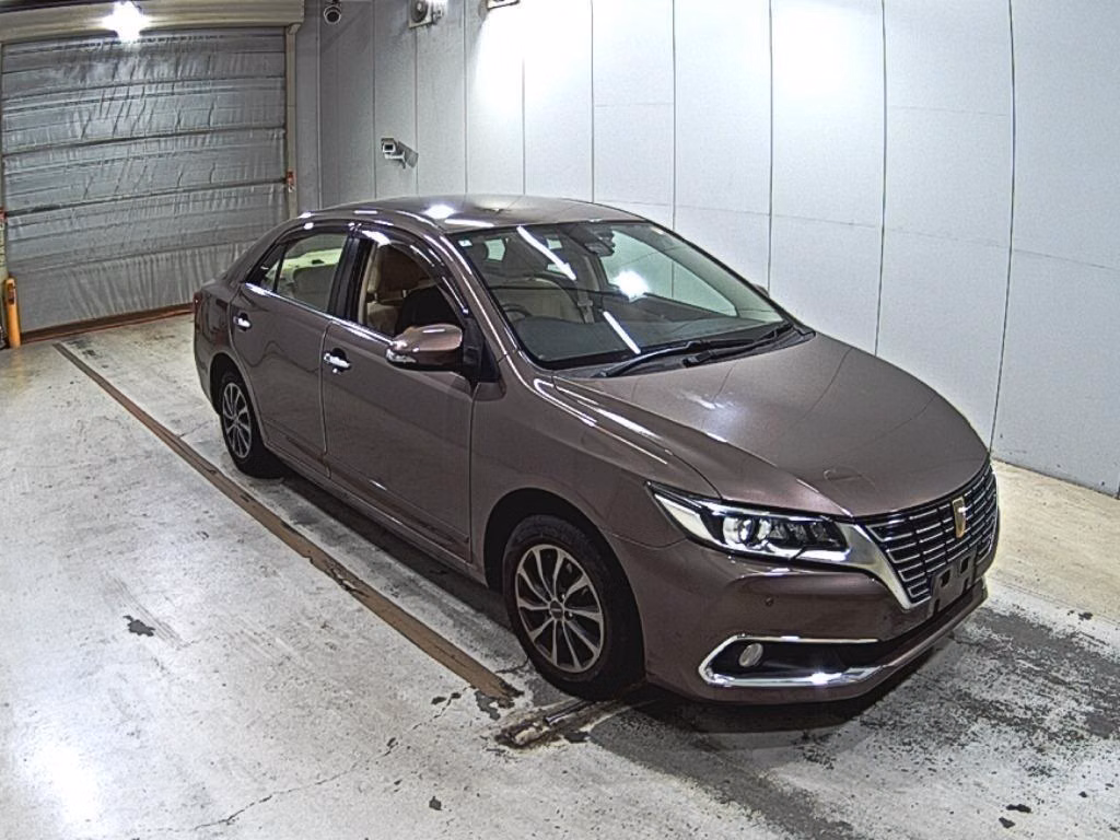 TOYOTA PREMIO