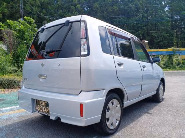 NISSAN CUBE