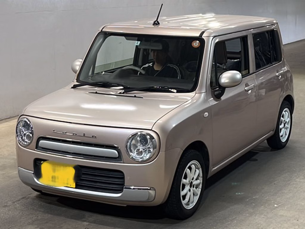 Suzuki Alto Lapin