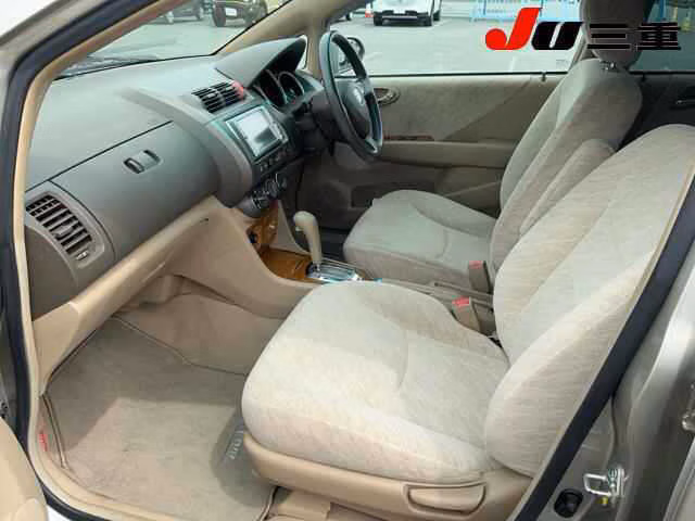 HONDA FIT ARIA