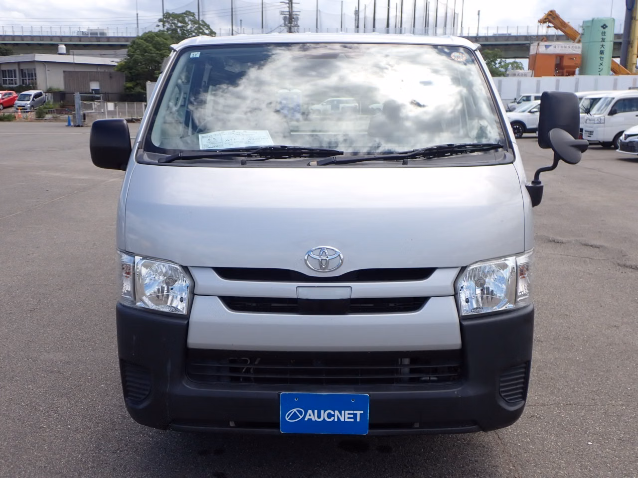 TOYOTA REGIUS ACE