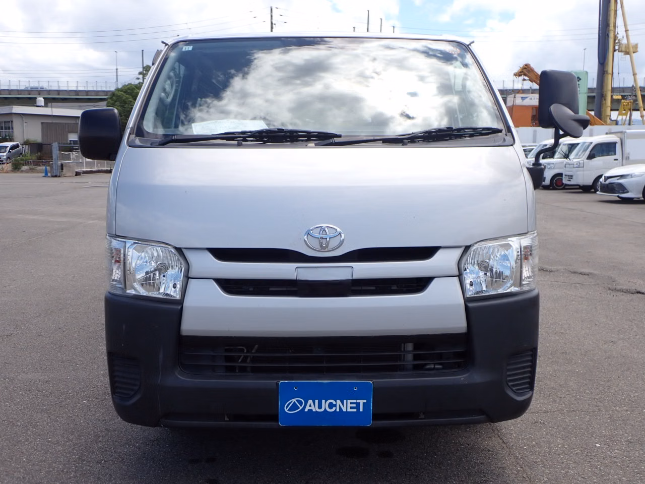 TOYOTA REGIUS ACE