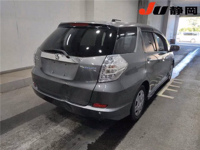 HONDA FIT SHUTTLE