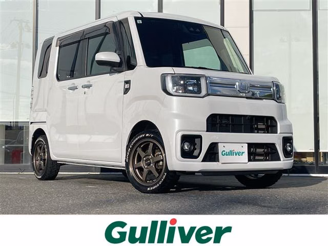 DAIHATSU WAKE
