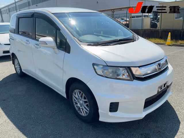 HONDA FREED SPIKE