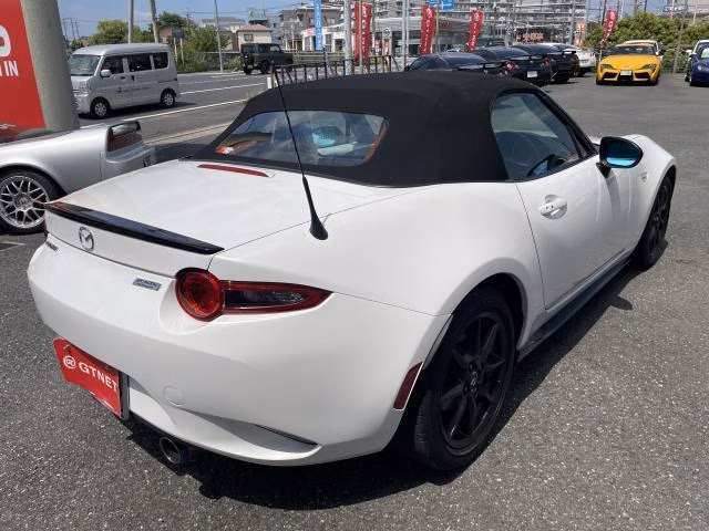 MAZDA MX-5