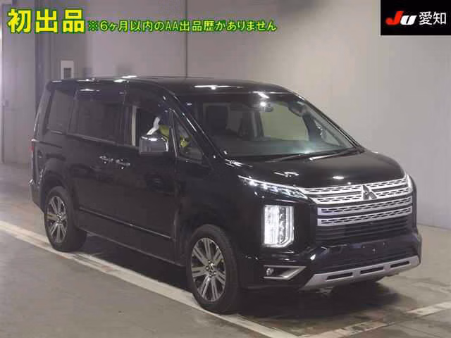 MITSUBISHI DELICA D:5