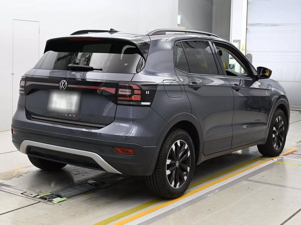 VOLKSWAGEN T-CROSS