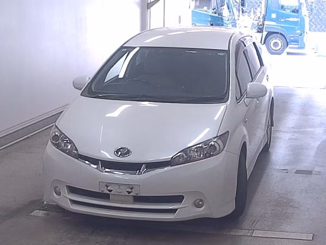 TOYOTA WISH